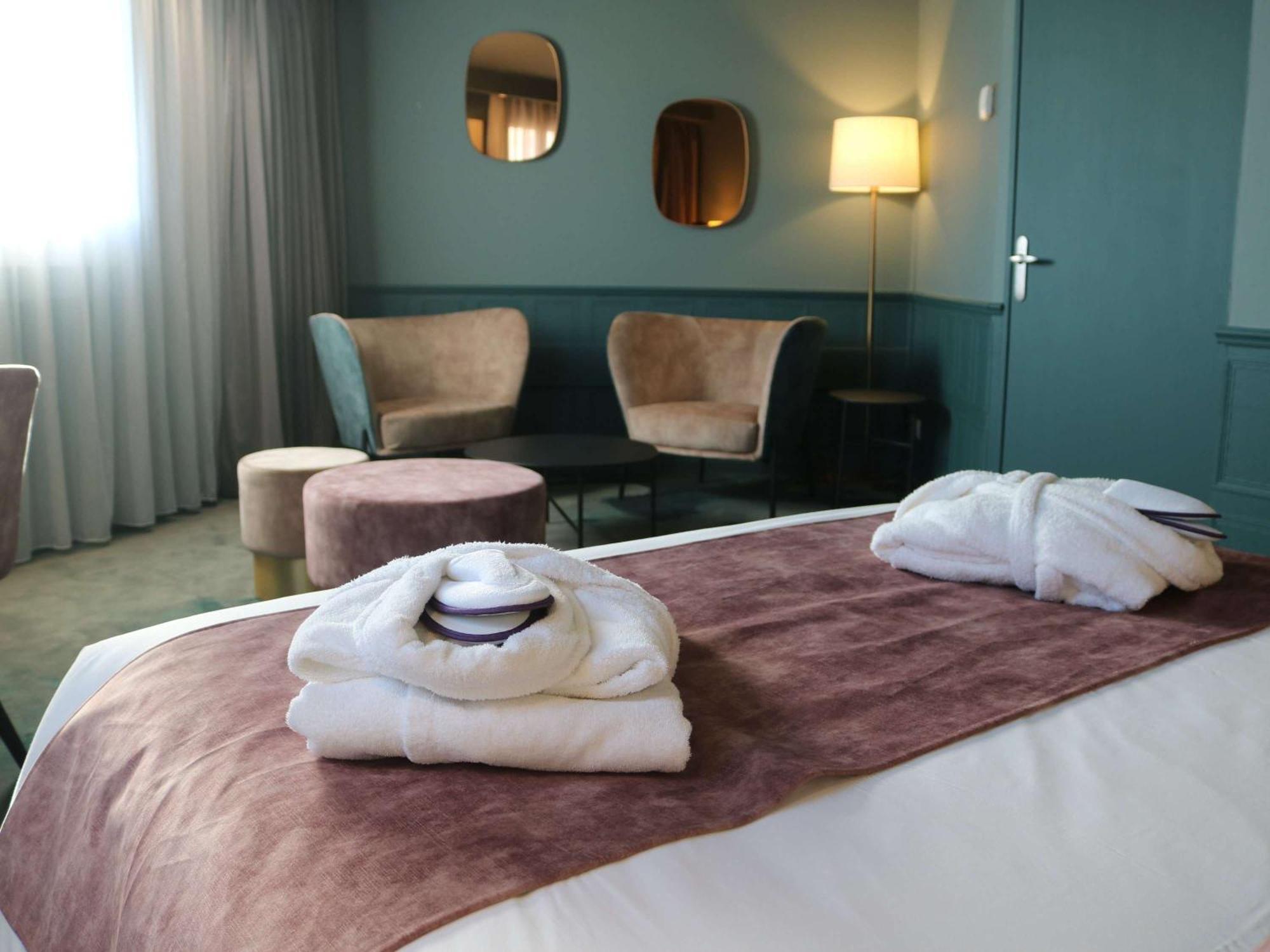 Hotel Mercure Lyon Centre Charpennes Villeurbanne Bagian luar foto