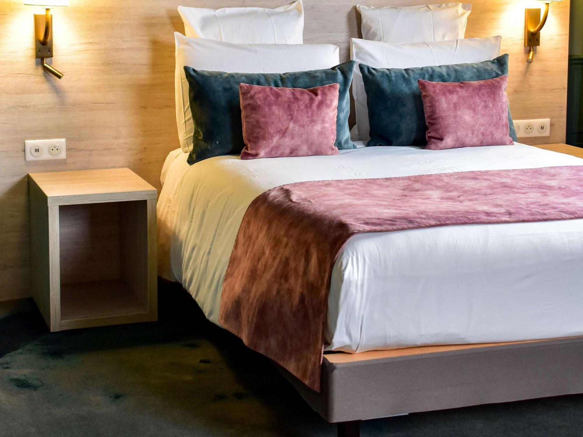 Hotel Mercure Lyon Centre Charpennes Villeurbanne Bagian luar foto